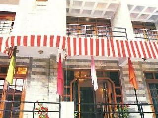 Radha Continental Hotel Nainital Extérieur photo